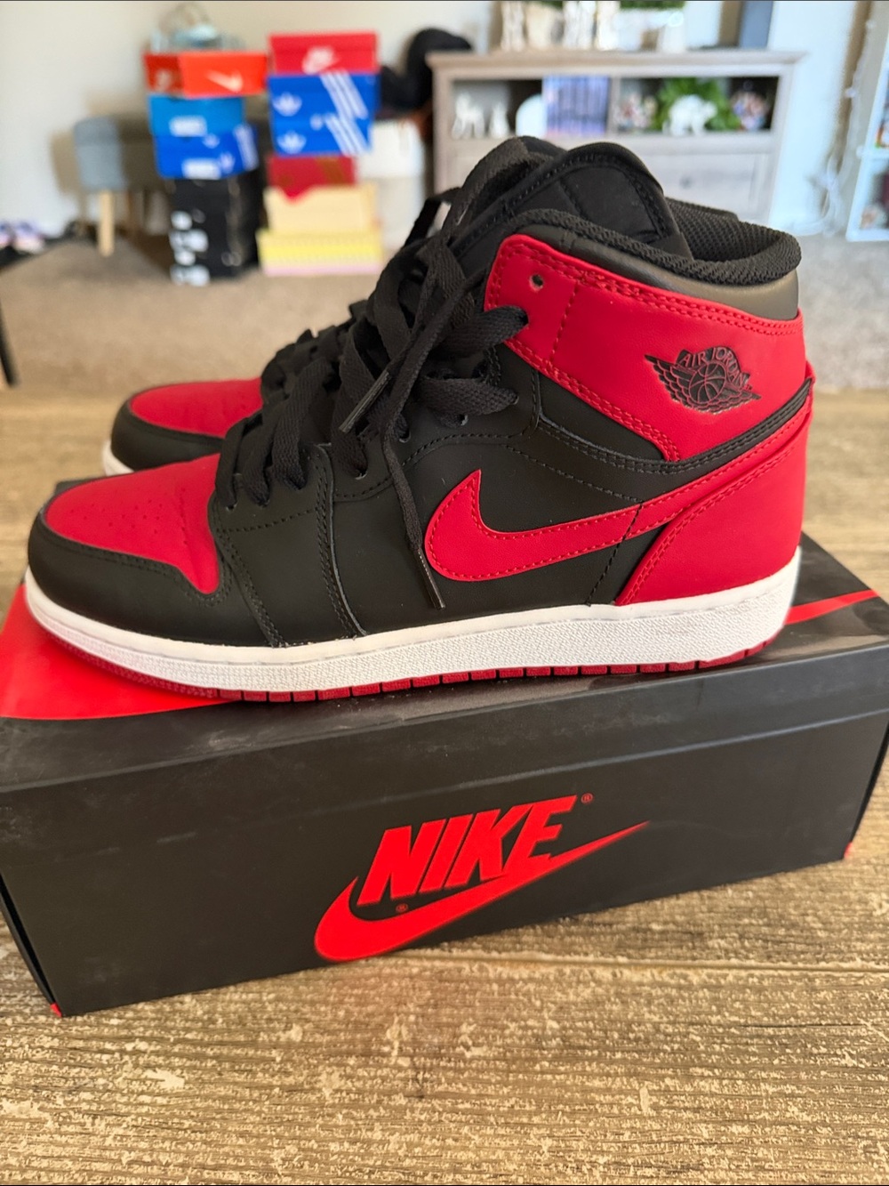 Nike Retro Jordan 1 OG high BG ‘Bred’ 2013.